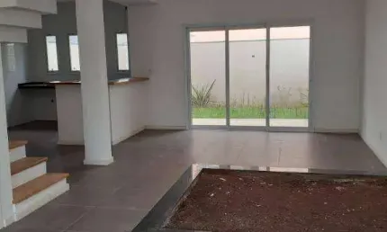 Sobrado com 3 dormitórios à venda, 150 m² por R$ 630.000,00 - Golden Park - Sorocaba/SP