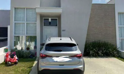 Casa com 3 dormitórios à venda, 100 m² por R$ 650.000 - Cajuru do Sul - Sorocaba/SP