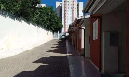 Casa com 2 dormitórios à venda, 68 m² por R$ 210.000 - Jardim Guadalajara - Sorocaba/SP