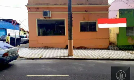 Casa com 3 dormitórios à venda, 500 m² por R$ 962.000 - Além Ponte - Sorocaba/SP