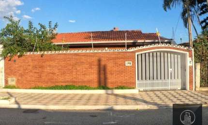 Casa com 3 dormitórios à venda, 156 m² por R$ 600.000,00 - Vila Jardini - Sorocaba/SP