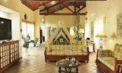 Casa em Condomínio para Venda em Bragança Paulista, Condomínio Jardim das Palmeiras, 3 dormitórios, 1 suíte, 4 banheiros, 2 vagas