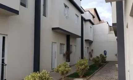 Casa em Condomínio para Venda em Sorocaba, Vila Haro, 2 dormitórios, 2 banheiros, 2 vagas