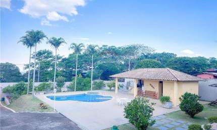 Casa 3 Quartos reversivel p 4 quartos com área de lazer completa