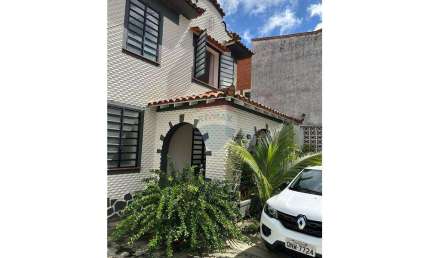 Casa com 5 quartos à venda na Rua da Glória, 116, Morro da Glória, Juiz de Fora