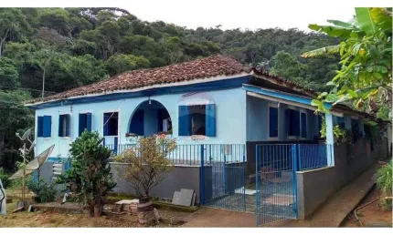 Chácara / sítio com 6 quartos à venda na Estrada Torreões/pirapetinga, 18, Torreões, Juiz de Fora