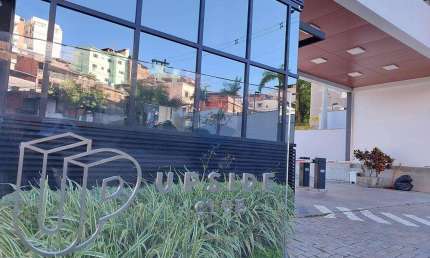 Apartamento com suíte e  Sacada no Condomínio Clube UPside
