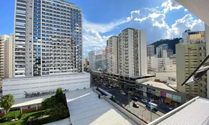 Apartamento com 2 quartos para alugar na Av. Itamar Franco, 905, Centro, Juiz de Fora