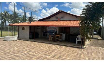 Chácara à venda no bairro Shangrilá, Goianá – Conforto e Lazer Completo!