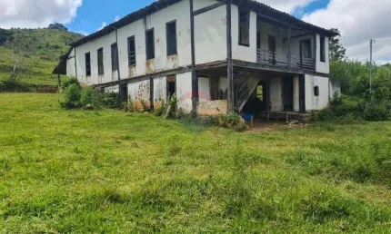 Fazenda à Venda – 119 Hectares – Cachoeira, Nascentes e Potencial de Desenvolvimento