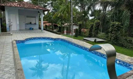Encanto, natureza e estrutura: sítio completo à venda em piau – mg
