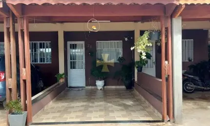 Casa com 2 quartos à venda no Jardim São Miguel, Bragança Paulista  por R$ 240.000