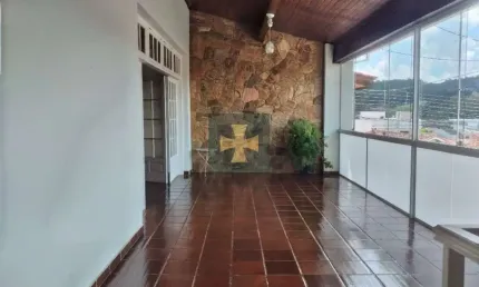 Casa com 4 quartos para alugar no Santa Luzia, Bragança Paulista  por R$ 5.000