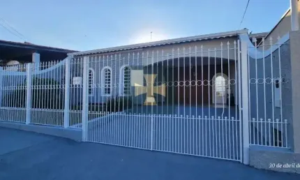 Casa para locação no Jardim Europa, Bragança Paulista-SP: 3 quartos, 1 sala, 4 vagas de garagem, 159,00 m² de área!