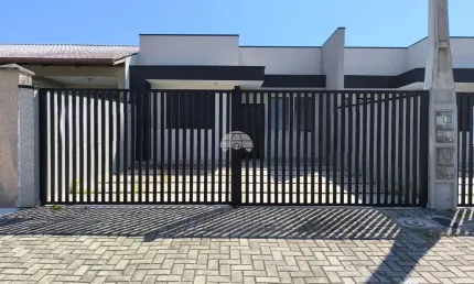 Casa com 4 quartos à venda na RUA BIGUASSU, 480, Shangri-lá, Pontal do Paraná, 87 m2 por R$ 560.000