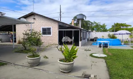 Casa com 4 quartos à venda na Rua Dona Maria Júlia, 978, Carmery, Pontal do Paraná, 163 m2 por R$ 550.000