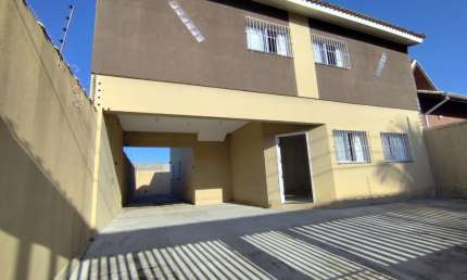 Casa para alugar no bairro Belmira Novaes a 200 m da Praia