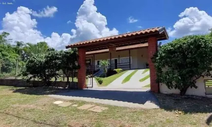 Chácara para Venda em Altinópolis, Centro, 4 dormitórios, 2 suítes, 4 banheiros, 10 vagas