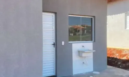 Casa para Venda em Cravinhos, Terras de Cravinhos, 2 dormitórios, 1 banheiro, 2 vagas