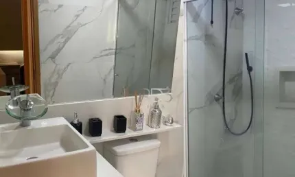 Apartamento porteira fechada com 2 dormitórios à venda, 47 m² por r$ 235.000 - spazio lyon - londrina/pr