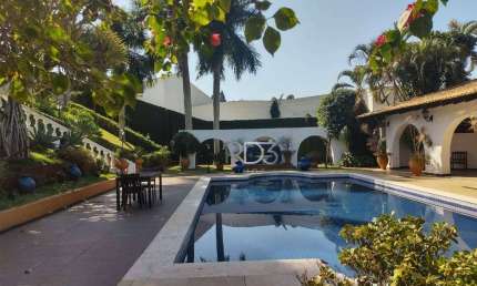 Casa com 5 dormitórios à venda, 815 m² por R$ 17.000.000,00 - Bela Suiça - Londrina/PR