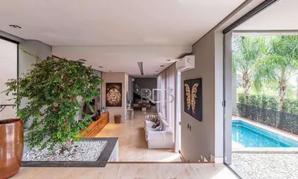 Sobrado à venda, 229 m² por R$ 2.400.000,00 - Condomínio Royal Forest - Londrina/PR