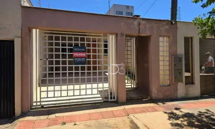 Casa com 3 dormitórios à venda, 75 m² por R$ 293.000,00 - Portal de Versalhes 2 - Londrina/PR