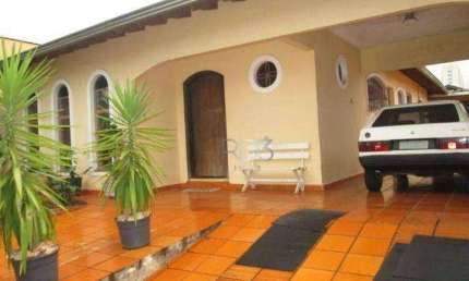 Casa com 3 dormitórios à venda, 307 m² por R$ 649.000,00 - Jardim Indianápolis - Londrina/PR