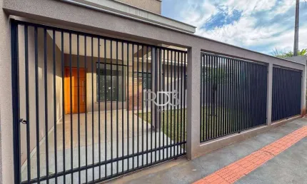 Casa com 3 dormitórios à venda, 72 m² por R$ 450.000 - ZONA LESTE - Londrina/PR