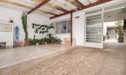 Agradável sobrado para venda em Jardim São Ricardo com 3 quartos, 145m²