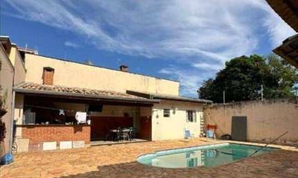 Casa com 4 quartos à venda na Rua Suécia, 51, Jardim America, Paulínia