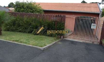 EXCELENTE CASA!!! 03 QTOS., CHURRASQ., AMPLO ESPAÇO NO FUNDOS