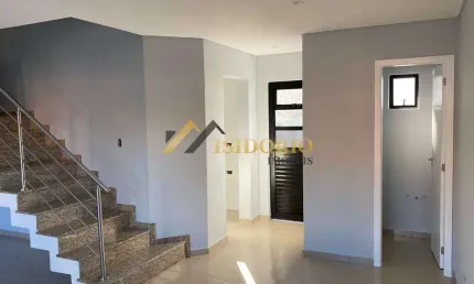 EXCELENTE SOBRADO NOVO!!! 03 QTOS., SUÍTE, SACADA, CHURRAS