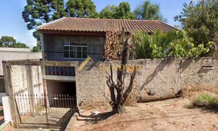CASA COM AMPLO TERRENO!!! 420m² ÁREA TOTAL, PRÓX. HAVAN COLOMBO