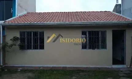 ÓTIMA CASA!!! 02 QTOS., VAGA DE GARAGEM, MUITO BEM LOCALIZADA