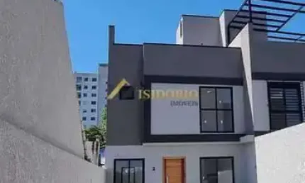Belo triplex! 03 qtos., suíte, terraço, quintal nos fundos