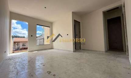 CASA DE CONDOMÍNIO NOVA EM COLOMBO! 03 QUARTOS, SUÍTE, GARAGEM