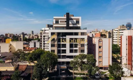 Apartamento no juvevê! 03 quartos, suíte, sacada c/ churras.