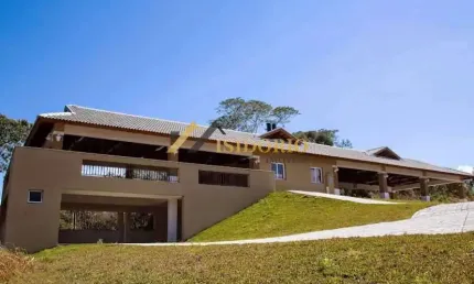 AMPLO TERRENO! 308m² DE ÁREA TOTAL, EXCELENTE CONDOMÍNIO