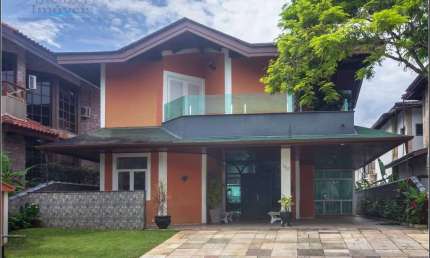 Casa em Condomínio com 4 Suítes, 547m² por R$ 2.850.000 - Hanga Roa - Bertioga/SP