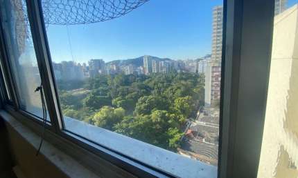 Apartamento localizado em frente ao Campo de São Bento,3 quartos com suíte e 1 vaga na escritura.