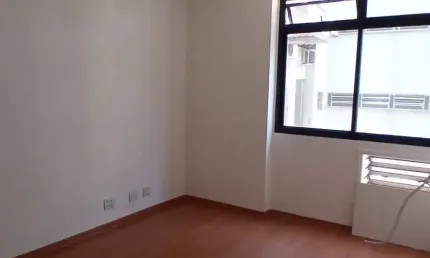 Apartamento de sala,2 suítes ,cozinha e área de serviço