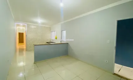 Casa a venda - 3 dormitórios sendo uma suíte - Jardim Oriente
