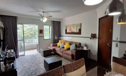 Apartamento à Venda com 4 quartos, 3 banheiros, 2 vagas e 124m² por R$ 830.000