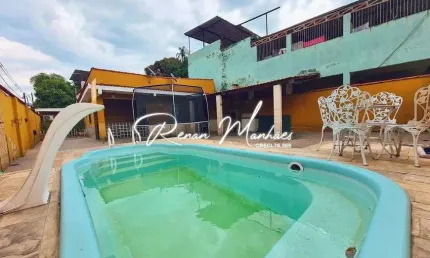 Casa linear, Independente e frente de rua em Nova Iguaçu