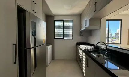 Apartamento para Venda em Balneário Piçarras, Itacolomi, 2 dormitórios, 1 suíte, 2 banheiros, 1 vaga