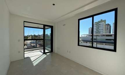 Apartamento para Venda em Balneário Piçarras, Centro, 2 dormitórios, 1 suíte, 2 banheiros, 1 vaga