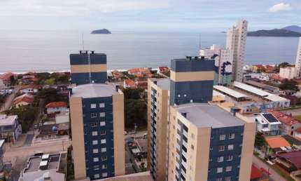 Apartamento para Venda em Balneário Piçarras, Centro, 2 dormitórios, 1 banheiro, 1 vaga