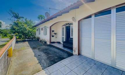 Casa para Venda em Barra Velha, Itajuba, 3 dormitórios, 1 suíte, 2 banheiros, 1 vaga