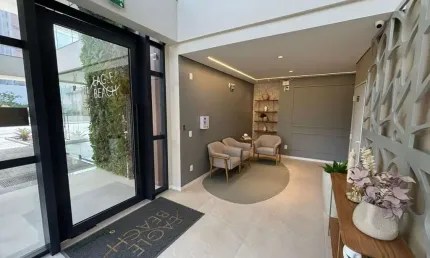 Apartamento para venda em balneário piçarras, centro, 2 dormitórios, 1 suíte, 2 banheiros, 1 vaga